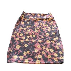 •NWT•L•GORGEOUS FLORAL PURPLE & CREAM CASSIE PENCIL SKIRT•